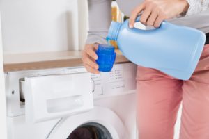 A women doing laundry